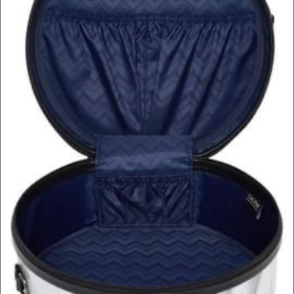 2 classy NEW CALPAK  travel cases. Colors Rose-Gold & Milk Marble - Picture 3 of 4